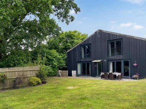 Hill Farm Barn